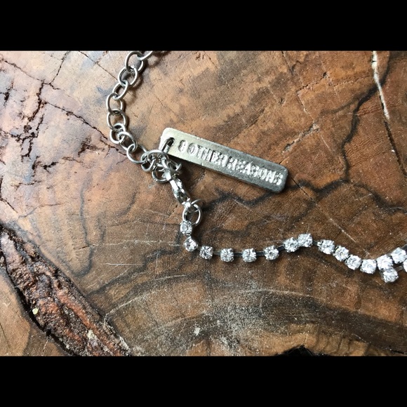 🚫SOLD Sparkling Crystal Statement Necklace NWOT - Picture 3 of 4